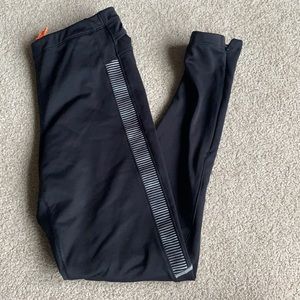 Saucony Running Tights w/ zipper at ankles